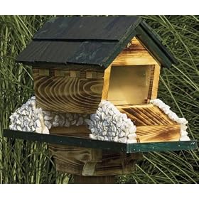 Amish Handcrafted Covered Bridge Feeder. This Is a Great Addition to Any Home and Garden Decor. This Covered Bridge Feeder Measures 11 X 28 X 18. A 4 X 4 Post Bracket Is Included. This Awesome Piece Comes in Natural with Red, Green, or Blue Roof. Colors May Vary Unless Specified. The Roof Lifts Off for Ease of Filling.