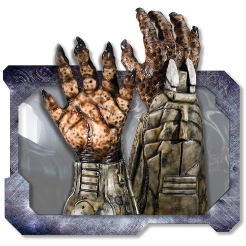 Predator Deluxe Latex Hands - Accessories & Makeup