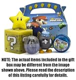 Super Mario Small Holiday Candy & Toy Gift Box A (4 Candies, 1 Mario Mini-Figure Charm/Keychain)