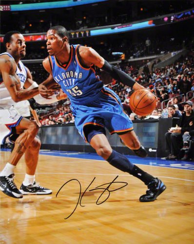 Kevin Durant Autographed Photo | Details: Oklahoma City Thunder, Dribbling 16x20
