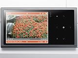iriver E200 8 GB Digital Media Player (Black)
