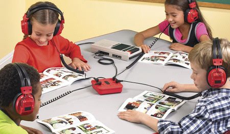4 Position Headphone Listening Center (Loud & Clear)