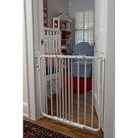 Auto Lock Gate White 26.5' - 40.5' x 29.5' by Cardinal