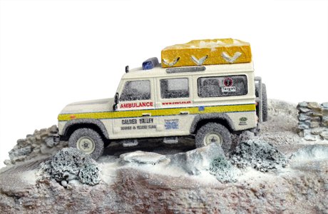 Cover image : LAND ROVER ランドローバー・ディフェンダー・ジオラマ・CALDER VALLEY SEARCH & RESCUE TEAM・1/43