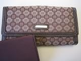 lNine West "Urban Signs" Checkbook Wallet in Khaki / Chestnut