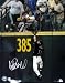 Ichiro Suzuki Autographed/Hand Signed Seattle Mariners 16x20 Photo (Wall Catch)