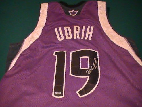 BENO UDRIH SIGNED AUTOGRAPHED SACRAMENTO KINGS JERSEY W/ HOLOGRAM + COA