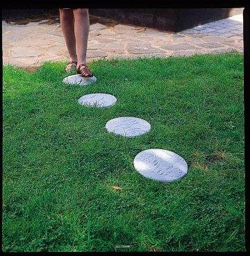 Childrens Toyshop  Outdoor Living : STEPPING STONE MOULDS/ HIGH QUALITY/ BRAND NEW