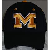 Michigan Wolverines One-Fit NCAA Wool Flex Cap (Team Color)