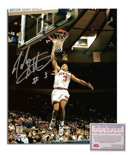 John Starks NBA New York Knicks Hand Signed 8x10 Photograph Dunking White Jersey