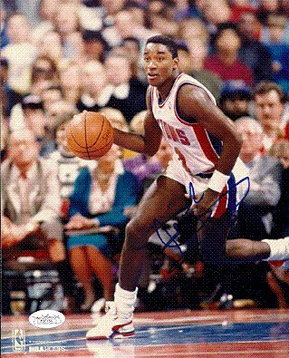 Autographed/Hand Signed Isiah Thomas 8x10 Photo - Detroit Pistons 8x10 Photo
