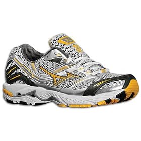 Mens Mizuno Wave Alchemy 8 Running Shoe by Mizuno