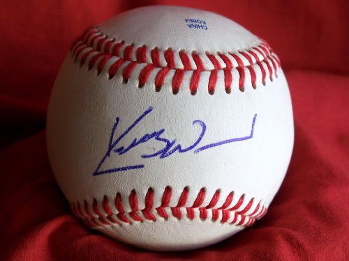 Kerry Wood Autographed ROLB Baseball, Chicago Cubs, New York Yankees, Proof Photo of Kerry Signing for Us.