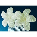 Hawaiian Plumeria hair comb - pale ivory pearl - beaded tropical flowers