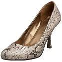 CL by Chinese Laundry Women's Yamina Almond Toe Pump
