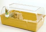 Ein ger�umiger K�fig f�r Meerschweinchen und Zwergkaninchen.