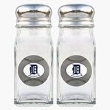 Review Bergamot  / Detroit Tigers Salt and Pepper Shaker Set