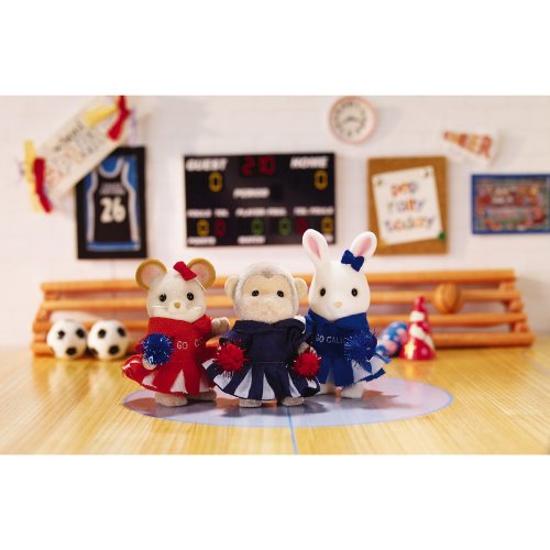International Playthings A Big Cheer for Cloverleaf Corners Plush Set