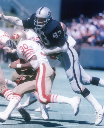 TED HENDRICKS OAKLAND RAIDERS 8X10 SPORTS ACTION PHOTO (G)