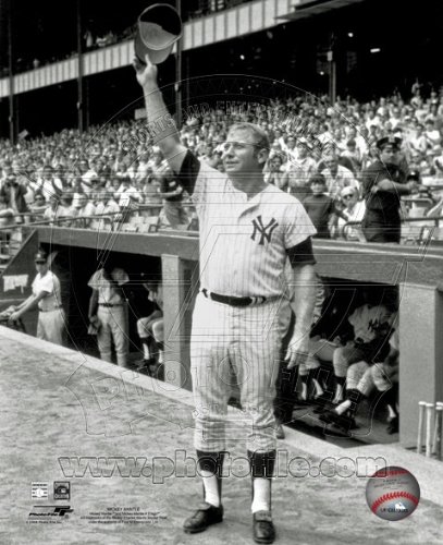 Mickey Mantle (tipping hat) - NY Yankees classic MLB 8x10 Photo