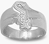 Chicago White Sox &acute; Sox &acute; Border Ladies &acute; Ring Size 6 1 / 2 - Sterling Silver Jewelry - B0000DGKOD