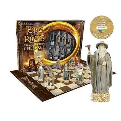 Lord of the Rings Chess Set - Trilogy Edition Lord of the Rings Chess Set - Trilogy Edition