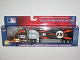 SAN FRANCISCO GIANTS Diecast 1:80 Scale Replica 06 Peterbilt Tractor Trailer Truck