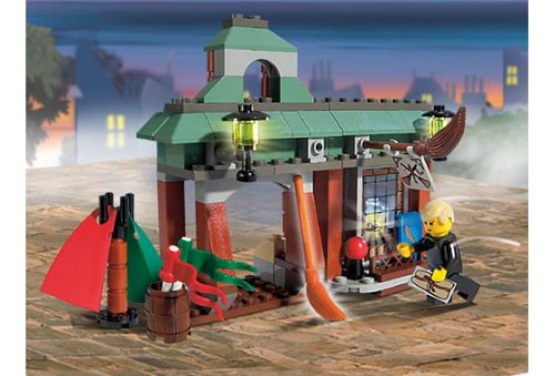 Childrens Toyshop  Toys : LEGO Harry Potter 4719: Quality Quidditch Supplies