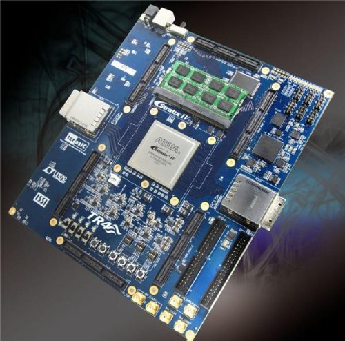 Programmable Logic IC Development Tools TR4-230 (4SGX230) STRATIX FPGA DEV KIT