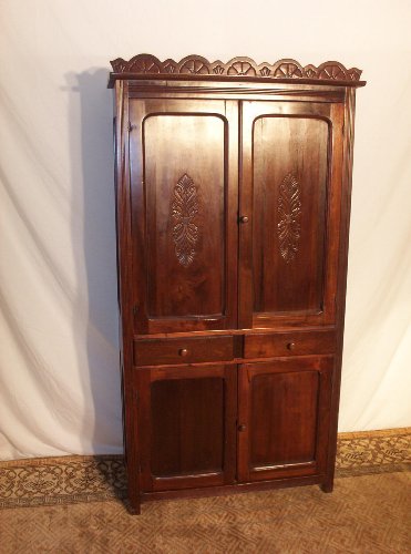 Walnut Flatwall Cupboard with Carvings, #bu40