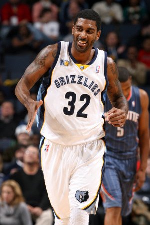 Charlotte Bobcats v Memphis Grizzlies: O.J. Mayo Photographic Poster Print by Joe Murphy, 24x36