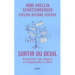 Sortir du deuil : Comment affronter son chagrin et surmonter la perte