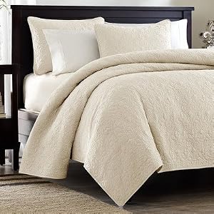 Quebec Coverlet Set Size: Full / Queen