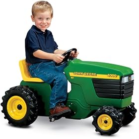 John Deere - Plastic Pedal Tractor