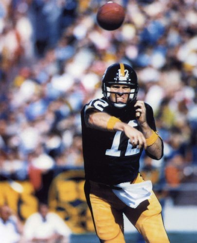 TERRY BRADSHAW PITTSBURGH STEELERS 8X10 HIGH GLOSSY SPORTS ACTION PHOTO (O)