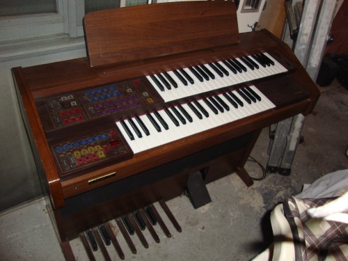 Electric Organ