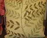 WILLOW WOOL HOOKED PILLOW