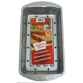 Click here to buy Chicago Metallic Duncan Hines Lo-Fat Meatloaf Set by Chicago Metallic.