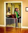 Regalo Maxi Super Wide Walk Thru Gate, White