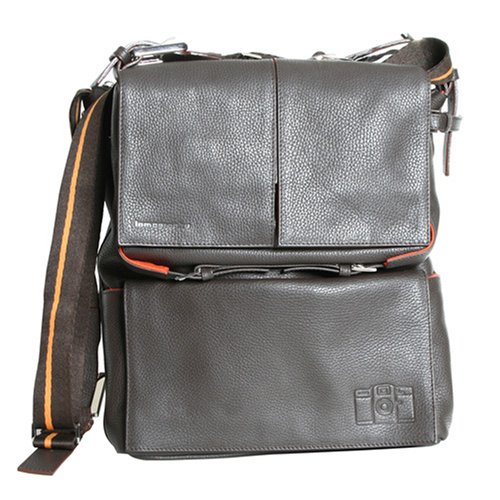 Photo: Lomography Sidekick Standard Leather Bag