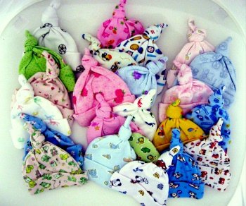 Knotted Baby Hats with Prints (Lots of Patterns! Four preemie-newborn sizes!)