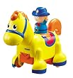 TOMY Clip Clop Cowboy ab 18 Monaten, inkl. 3 x AA 1,5 V (3861)