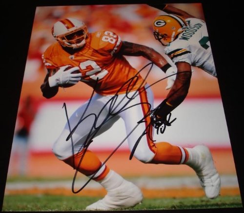 Kellen Winslow Signed Photo - Jr Tampa Bay Bucs Buccaneers 8 x 10 - Autographed NFL Photos