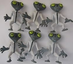 Ben 10 Grey Matter PVC Figure 6 Pack Great for Party Favors