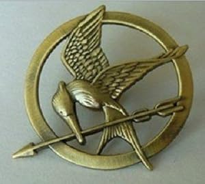 Retro Bronze Hunger Games 2 Seasons Catching Fire Mockingjay Pin Brooch (1st Season)