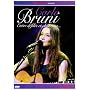 Carla Bruni : Entre défilés et chansons
