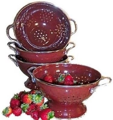 3 Quart Kitchen Colander Strainer "Chocolate Raspberry" Color