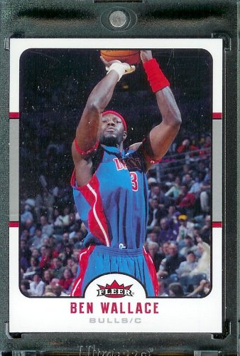 2006-07 Fleer # 54 Ben Wallace Chicago Bulls Basketball Card - Mint Condition - In Protective Display Case !