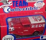 Cincinnati Reds 1991 Matchbox MLB Diecast 1:64 Scale Ford Model A Delivery Truck White Rose Baseball Collectible