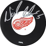 Nicklas Lidstrom Detroit Red Wings Autographed Hockey Puck
